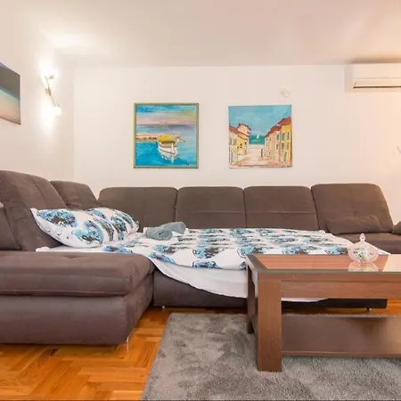 Apartment Antonella Fasana *