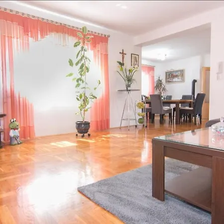 Antonella Fasana Apartment *